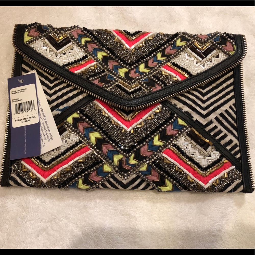Leo Wonder Clutch